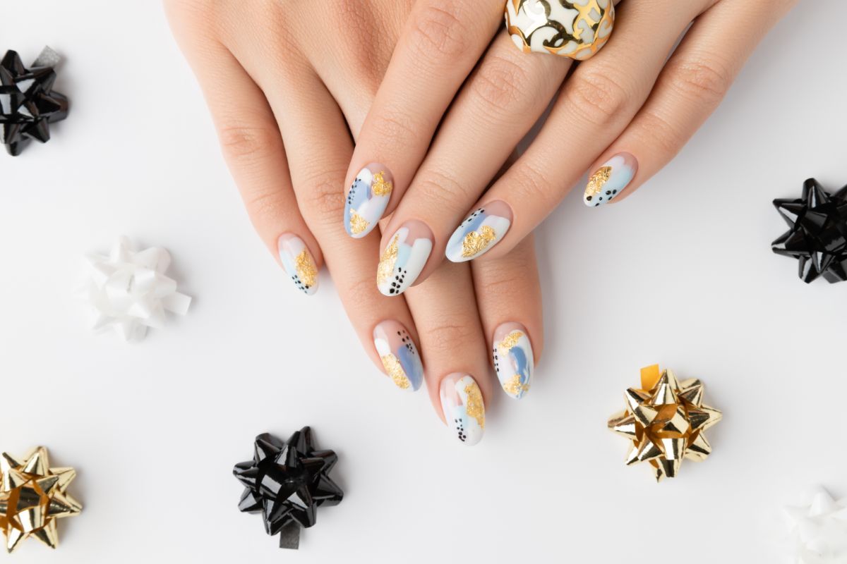 Read more about the article Revive Your Nails: Expert Tips from Perfect One Nails