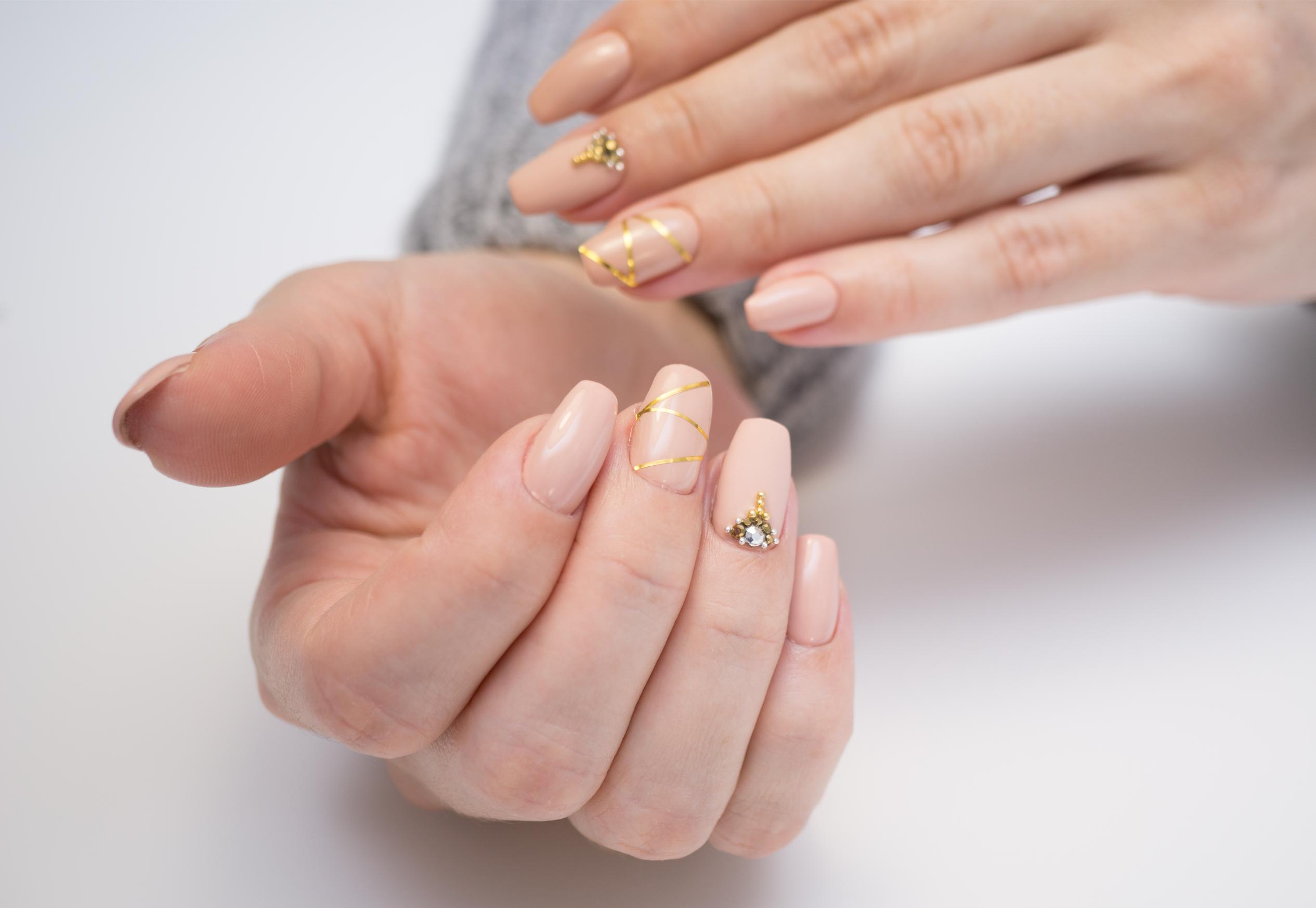 Read more about the article Success Story: Transforming Dull Nails Into Fabulous One Nails